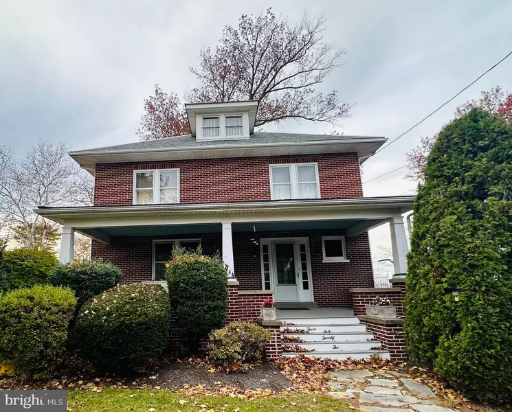 323 BROAD ST, Harleysville, PA 19438