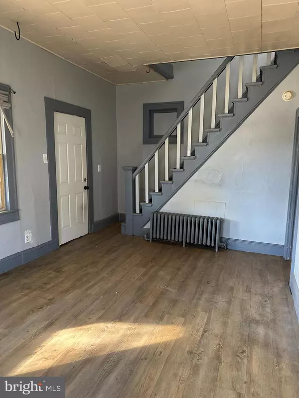 Vineland, NJ 08360,314 W PEACH ST