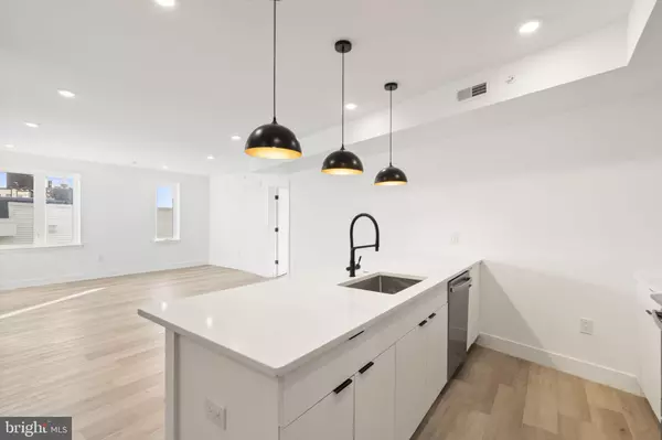 Philadelphia, PA 19125,1540 FRANKFORD AVE #- UNIT 4B