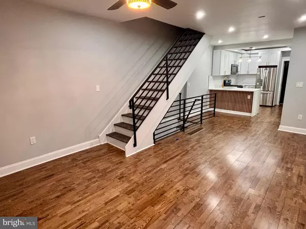 Philadelphia, PA 19145,2016 S 23RD ST