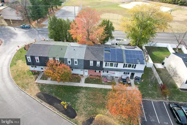 Clementon, NJ 08021,401 LA CASCATA