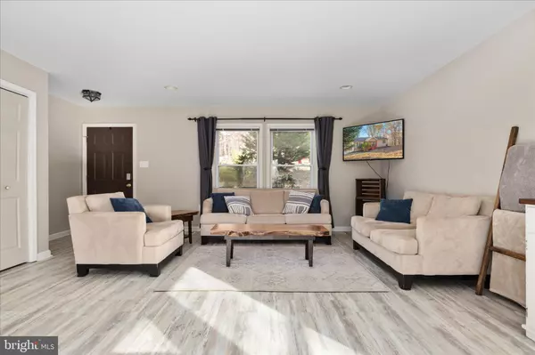 Harpers Ferry, WV 25425,351 CUB RUN LN