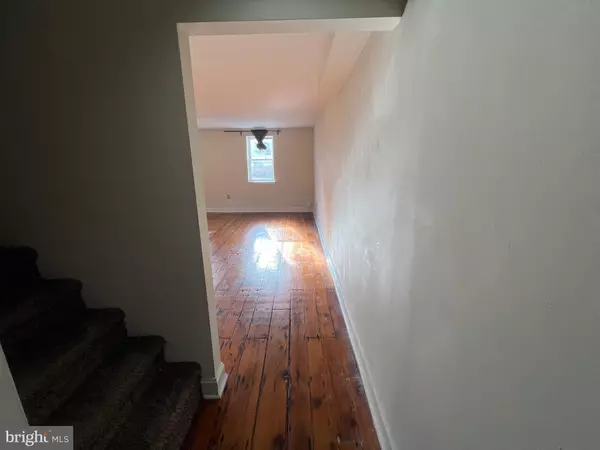 Philadelphia, PA 19127,4127 CRESSON ST #2F