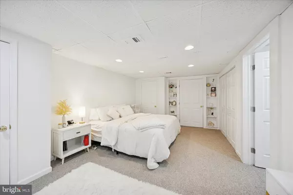 Collegeville, PA 19426,824 DILWORTH LN