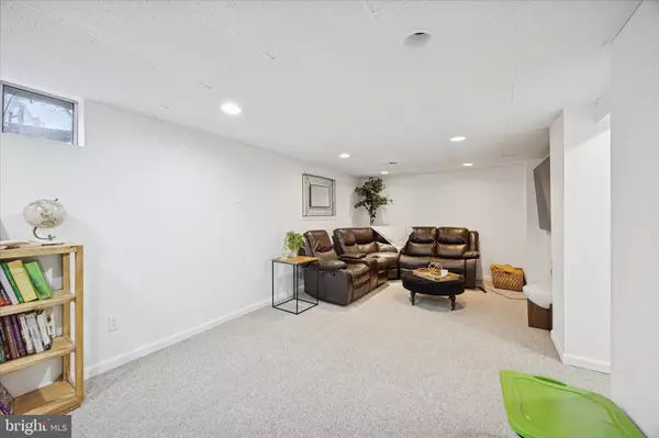 Collegeville, PA 19426,824 DILWORTH LN