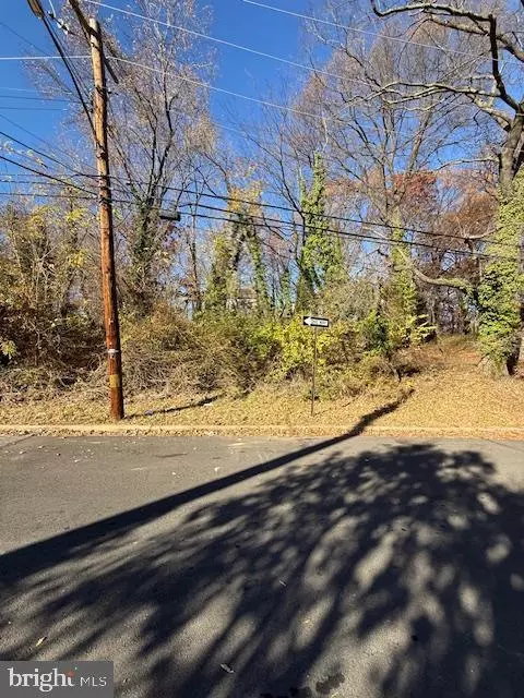 4650 HANNA PL SE, Washington, DC 20019