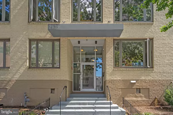 Washington, DC 20009,2639 15TH ST NW #104