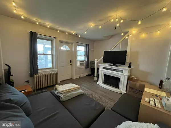 Claymont, DE 19703,227 RIDGE RD