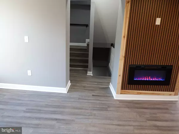 Baltimore, MD 21223,1803 HOLLINS ST