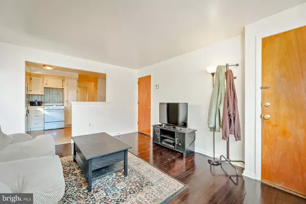 Philadelphia, PA 19114,4311 PEARSON AVE