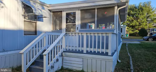 Lewes, DE 19958,17248 PINE WATER DR