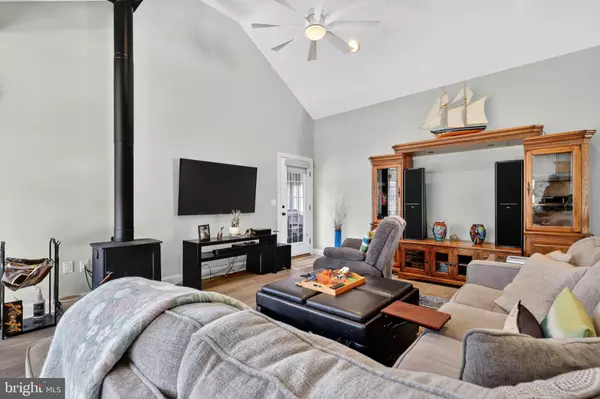 Millsboro, DE 19966,32575 FRIENDSHIP DR