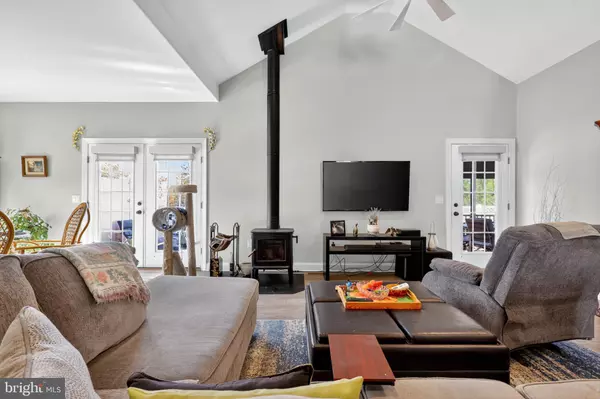 Millsboro, DE 19966,32575 FRIENDSHIP DR