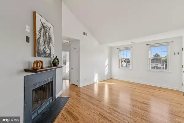 Arlington, VA 22201,2813 ARLINGTON BLVD #159