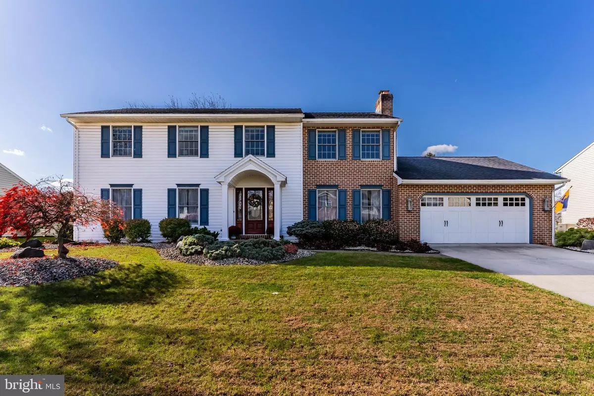 Mechanicsburg, PA 17050,53 BOURBON RED DRIVE