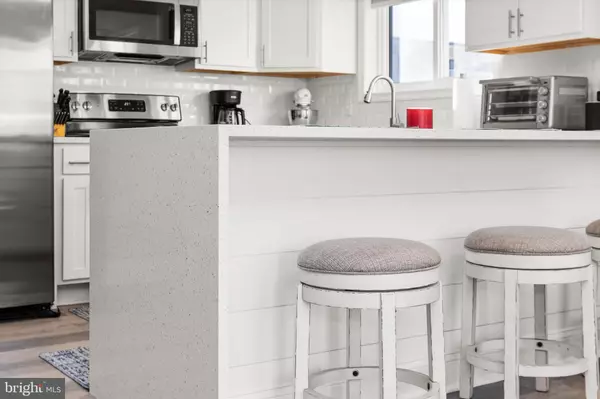 Ocean City, MD 21842,9 64TH ST #304 SEA RAIDER IV