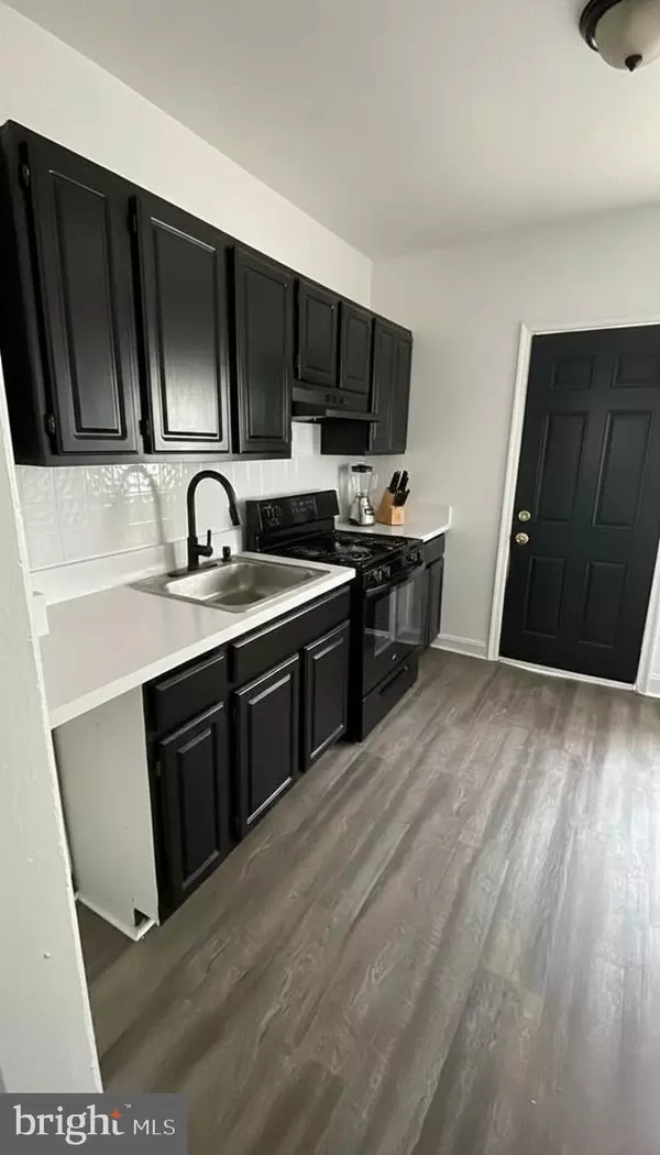 Baltimore, MD 21212,518 SHERIDAN AVE