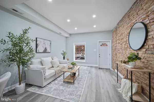 Baltimore, MD 21224,328 S MACON ST