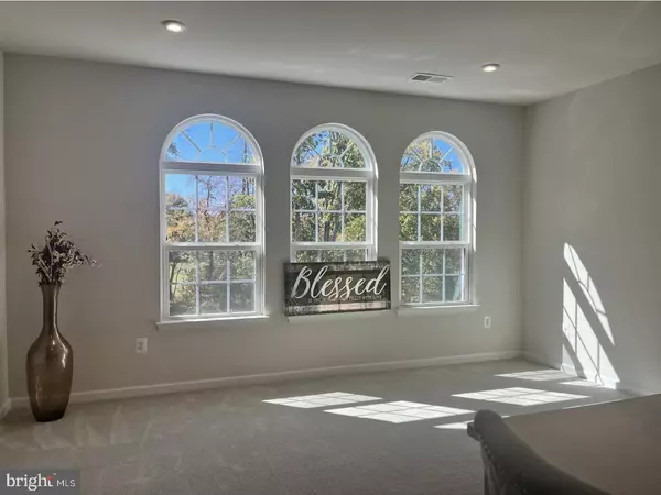 Spotsylvania, VA 22553,7977 INDEPENDENCE DR