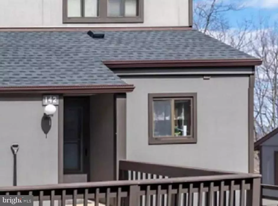 Tannersville, PA 18372,142 CROSS COUNTRY LN