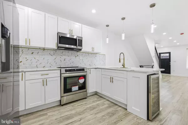 Philadelphia, PA 19143,5542 PEMBERTON ST