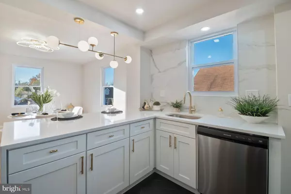 Baltimore, MD 21227,5215 BENSON AVE