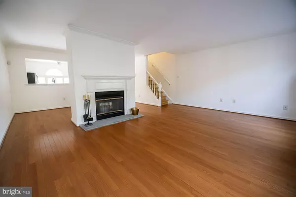 Newtown Square, PA 19073,2305 WESTFIELD CT #2305