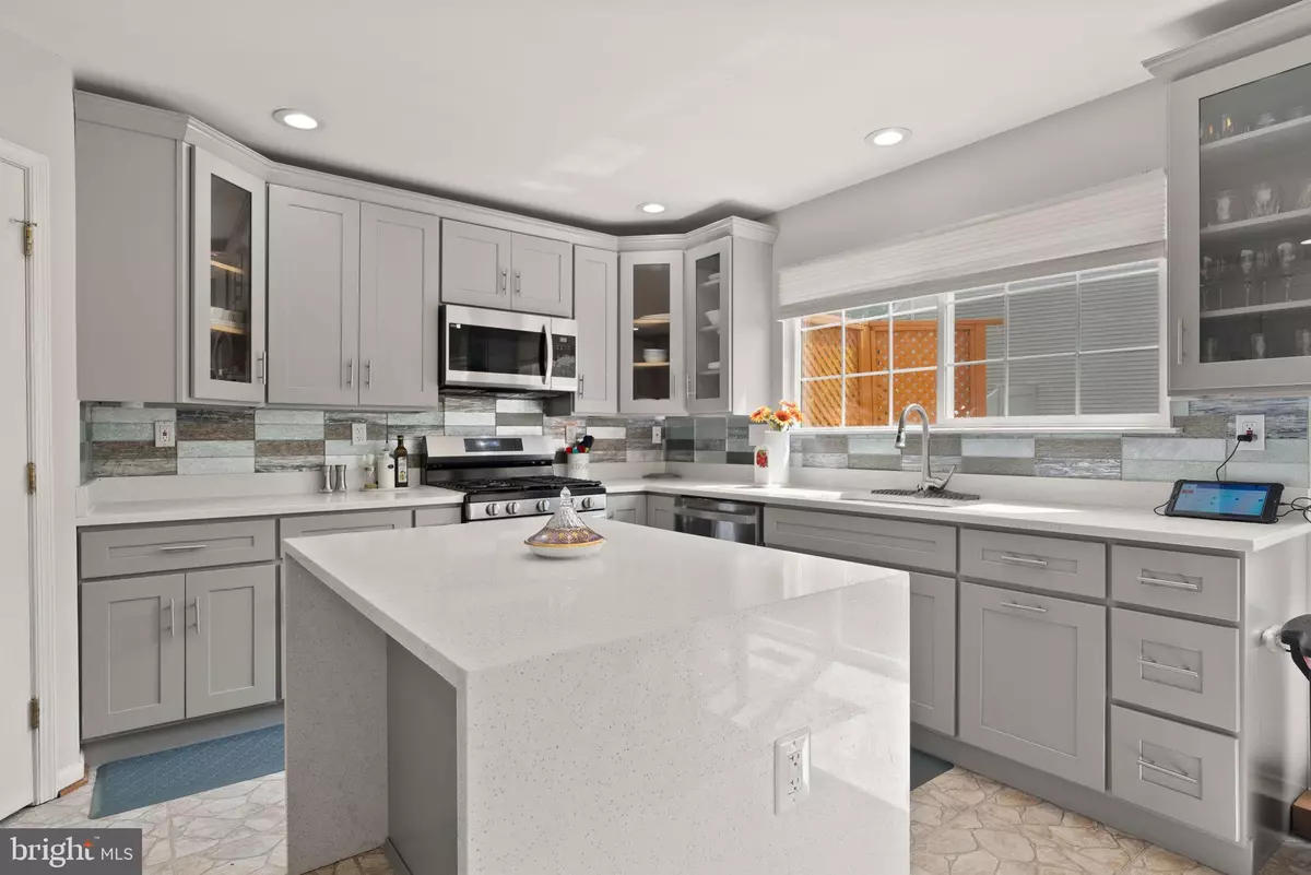 Dumfries, VA 22025,15725 MARBURY HEIGHTS WAY