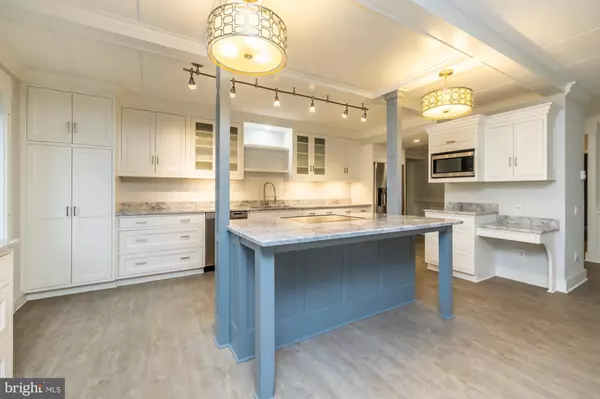 Downingtown, PA 19335,200 CAMPBELL CIR #E-6