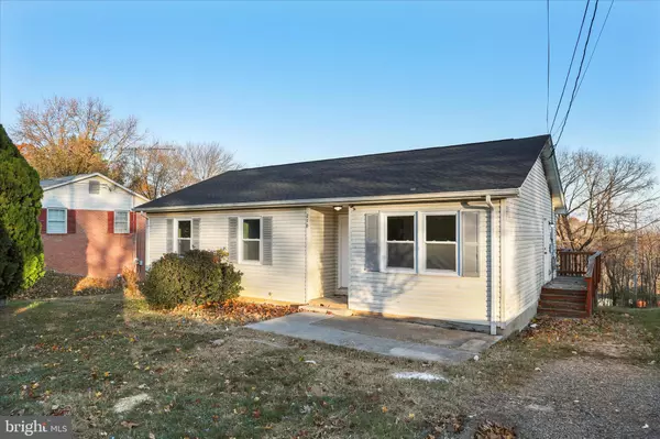 Front Royal, VA 22630,210 E 19TH ST