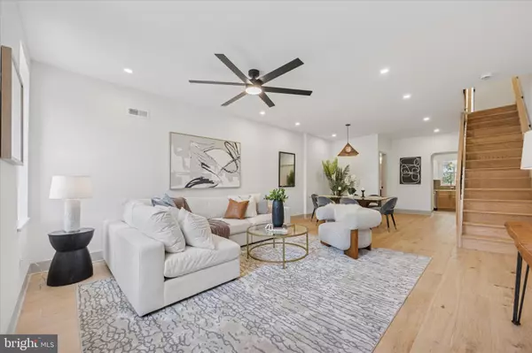 211 HERMIT, Philadelphia, PA 19128