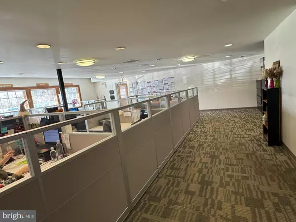 Manheim, PA 17545,1465-B LANCASTER RD