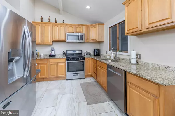 Deptford, NJ 08096,1228 BURLINGTON AVE