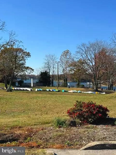 Pasadena, MD 21122,889 NEW LONDON HARBOUR