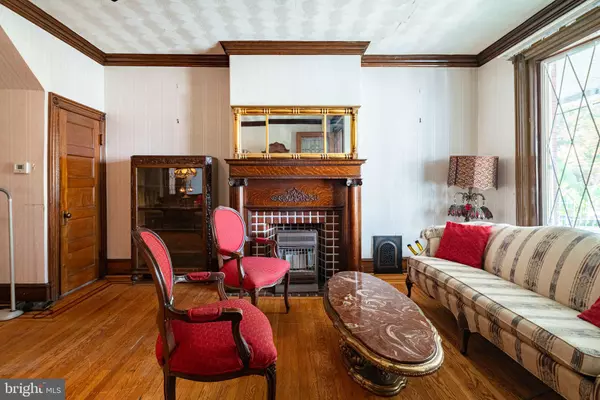 Philadelphia, PA 19143,405 S 51ST ST