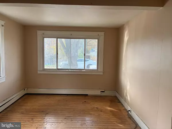 Pasadena, MD 21122,7811 OUTING AVE