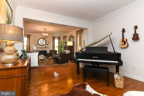 Wenonah, NJ 08090,206 E ELM ST