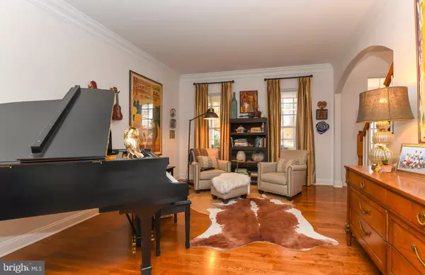 Wenonah, NJ 08090,206 E ELM ST