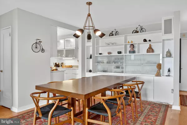 Bethesda, MD 20816,5101 RIVER RD #1610