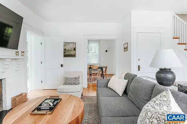 Charlottesville, VA 22903,126 MAYWOOD LN