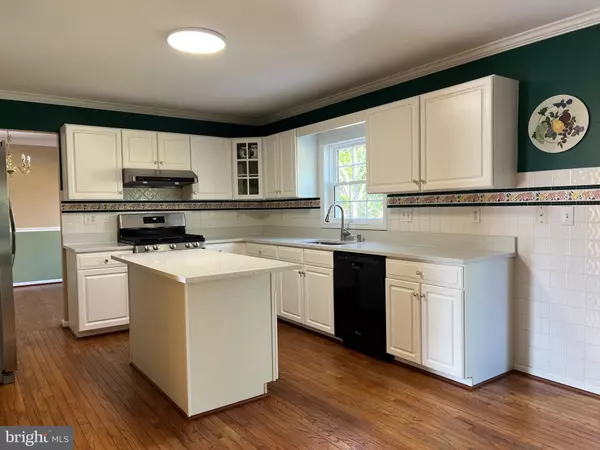 Bear, DE 19701,52 EATON PL