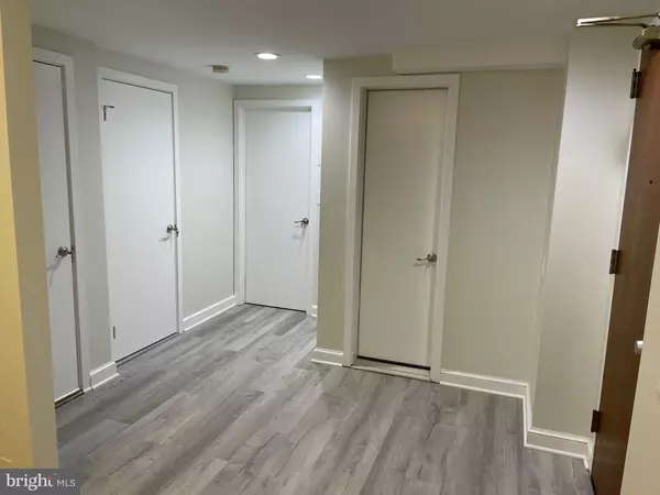 Washington, DC 20016,4801 WISCONSIN AVE NW #503