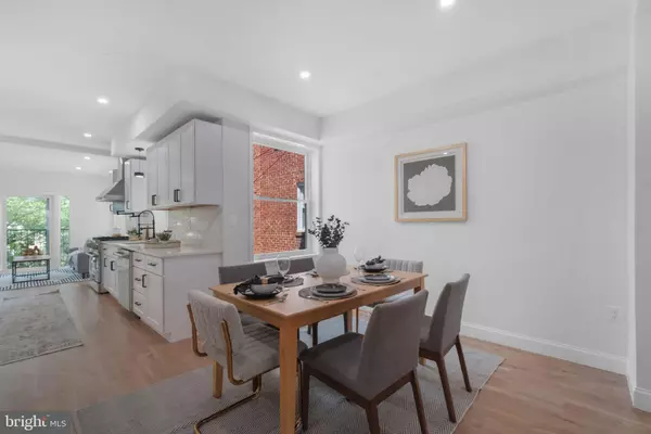 Washington, DC 20010,1417 MERIDIAN PL NW