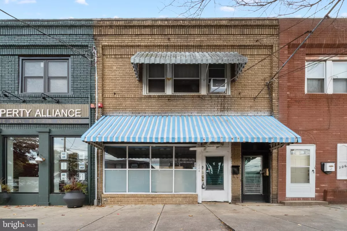 Oaklyn, NJ 08107,204 W CLINTON AVE #STORE FRONT