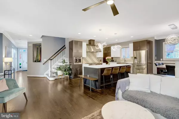 Arlington, VA 22204,3402 8TH ST S