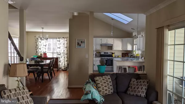 Leesburg, VA 20175,407 DEERPATH AVE SW