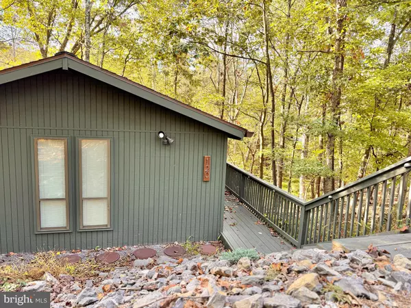 Hedgesville, WV 25427,120 CONIFER LANE