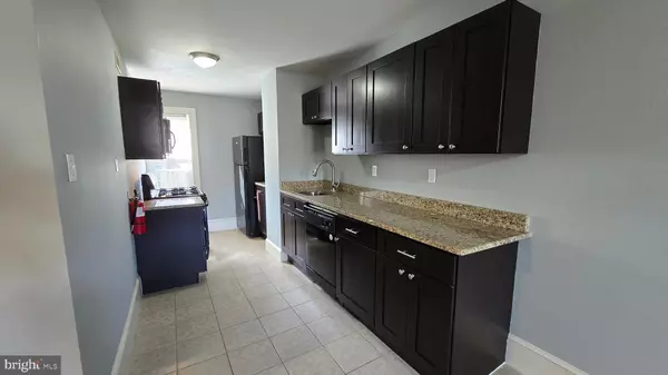 Pitman, NJ 08071,64 SIMPSON AVE #A