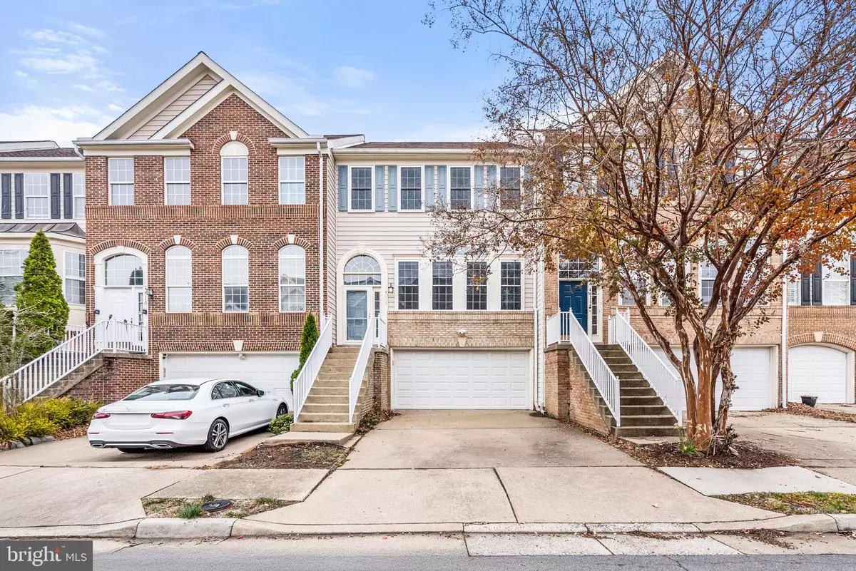 Ashburn, VA 20147,44112 SAXONY TER