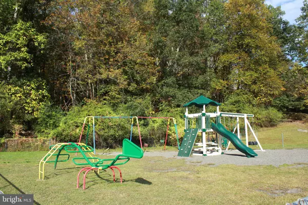 East Stroudsburg, PA 18302,536 HIGHLAND DR